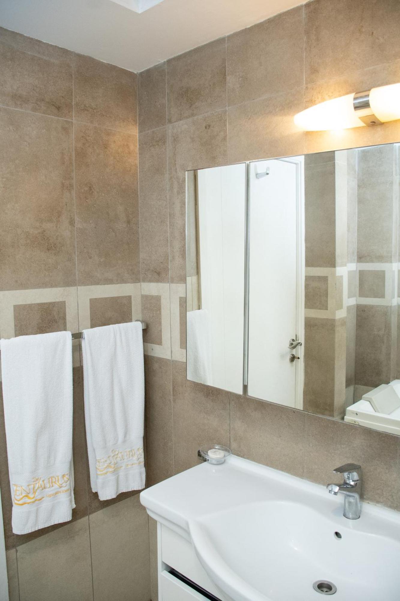 Centaurus Hotel Suites イスラマバード エクステリア 写真