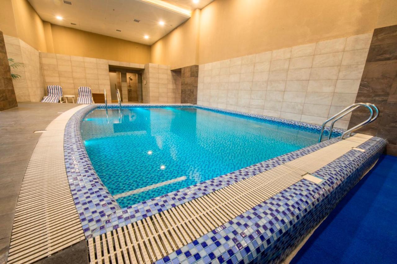 Centaurus Hotel Suites イスラマバード エクステリア 写真